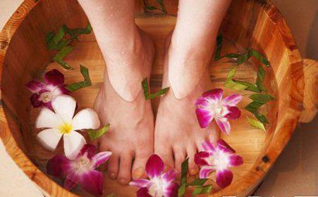 修脚加盟认为要养生保健，脚是不能忽视的重要部位