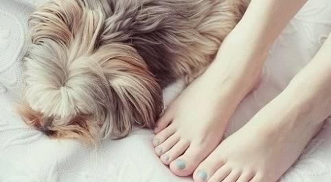 足部这些地方应该重视