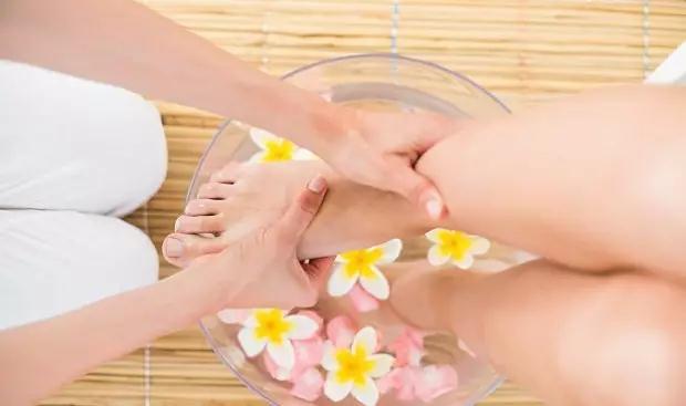 你要为夏季的足部保养了？